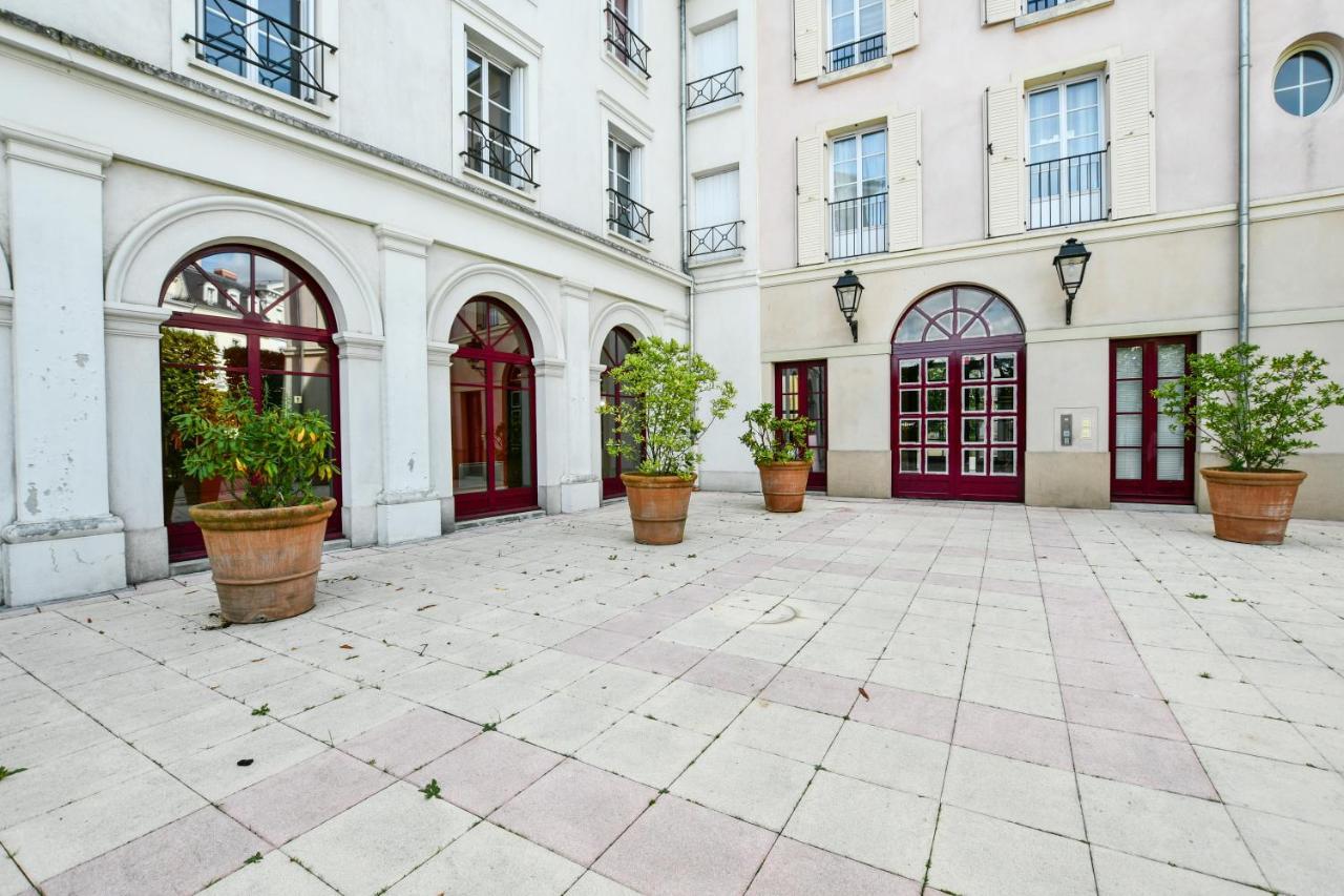 Superbe Appartement Pour 6 Personnes A Disneyland เซร์ริส ภายนอก รูปภาพ