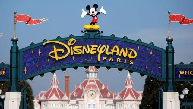 Superbe Appartement Pour 6 Personnes A Disneyland เซร์ริส ภายนอก รูปภาพ
