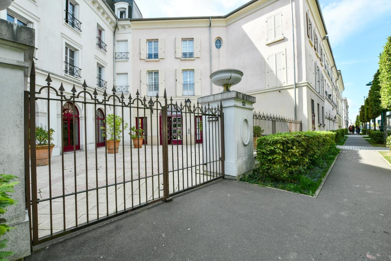Superbe Appartement Pour 6 Personnes A Disneyland เซร์ริส ภายนอก รูปภาพ